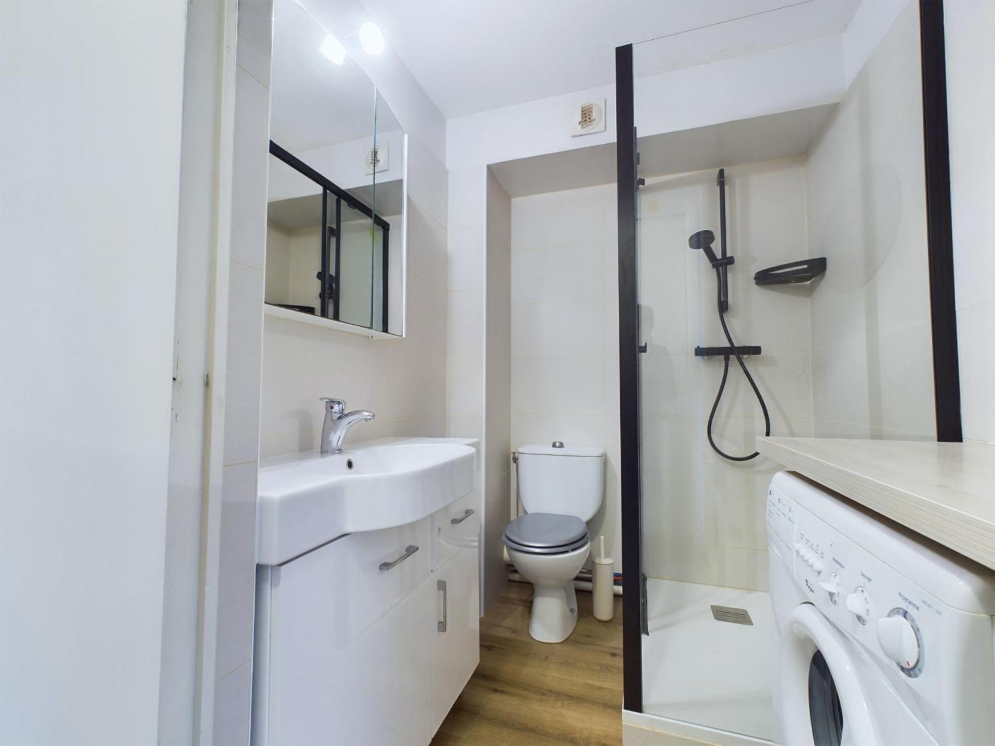 לה פוליגן Charmant Appartement Lumineux Pour 4 Au Pouliguen מראה חיצוני תמונה