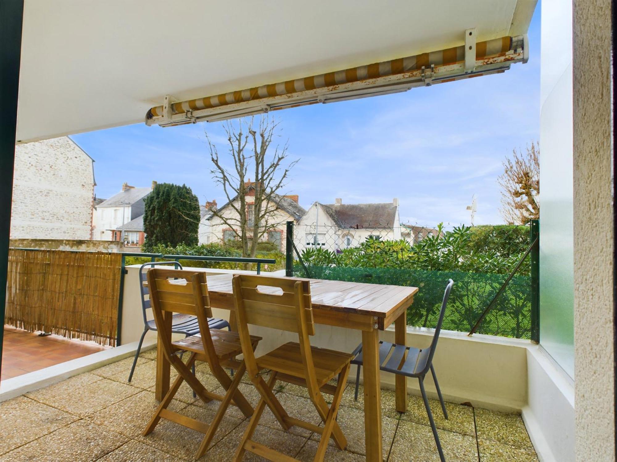 לה פוליגן Charmant Appartement Lumineux Pour 4 Au Pouliguen מראה חיצוני תמונה